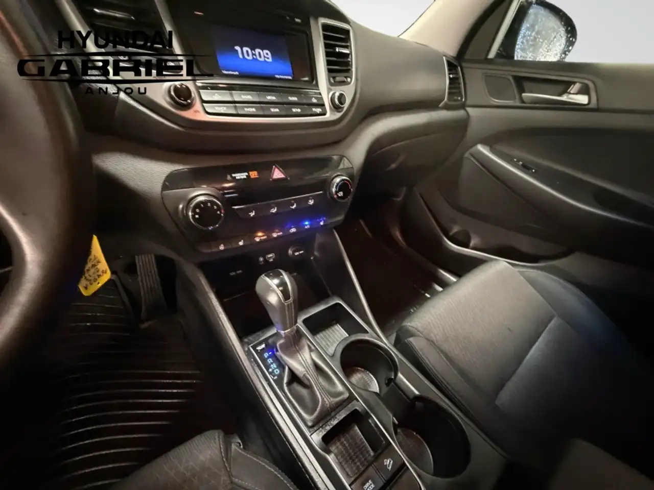 Hyundai TUCSON снимка Hyundai TUCSON