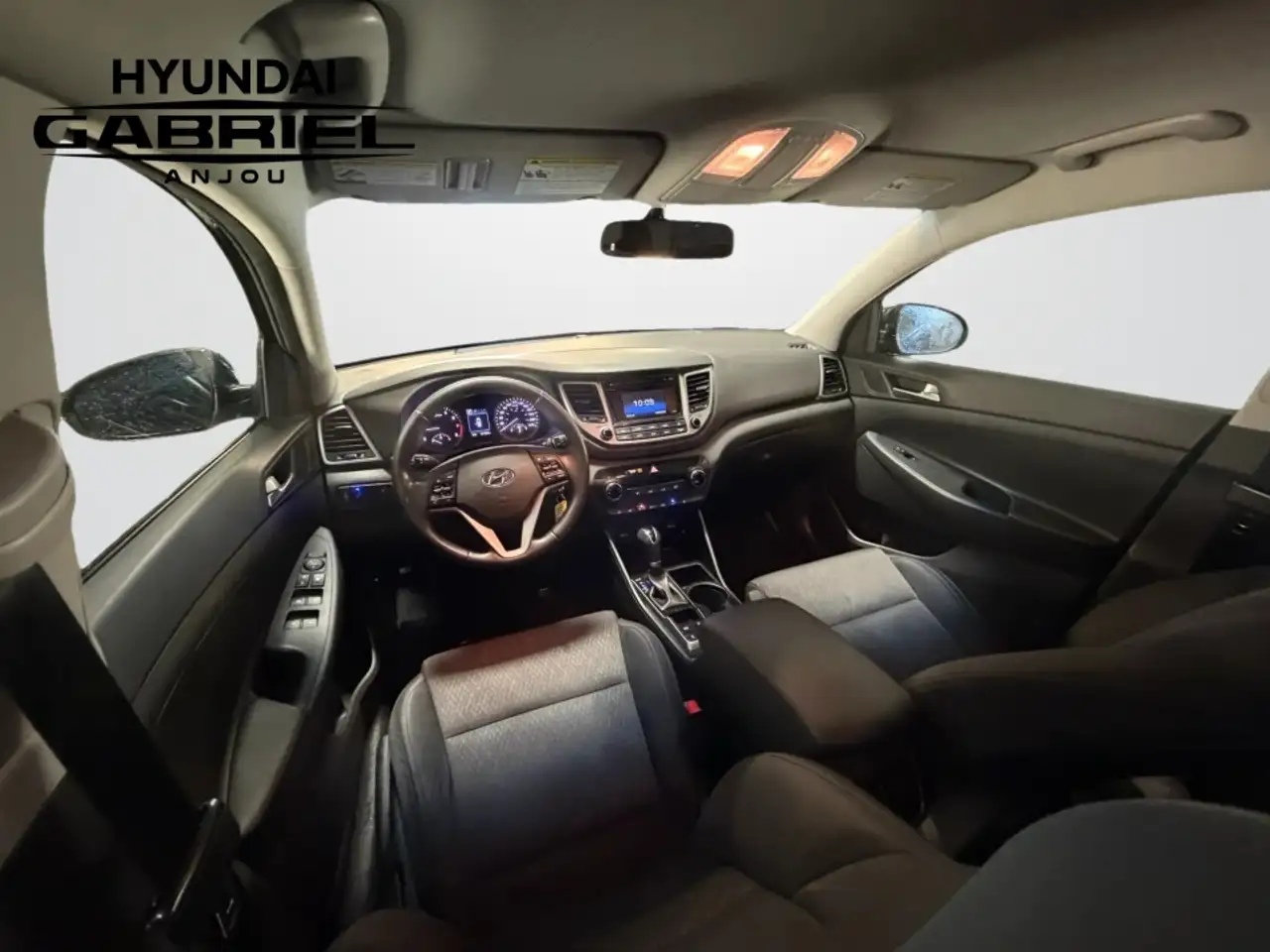 Hyundai TUCSON снимка Hyundai TUCSON
