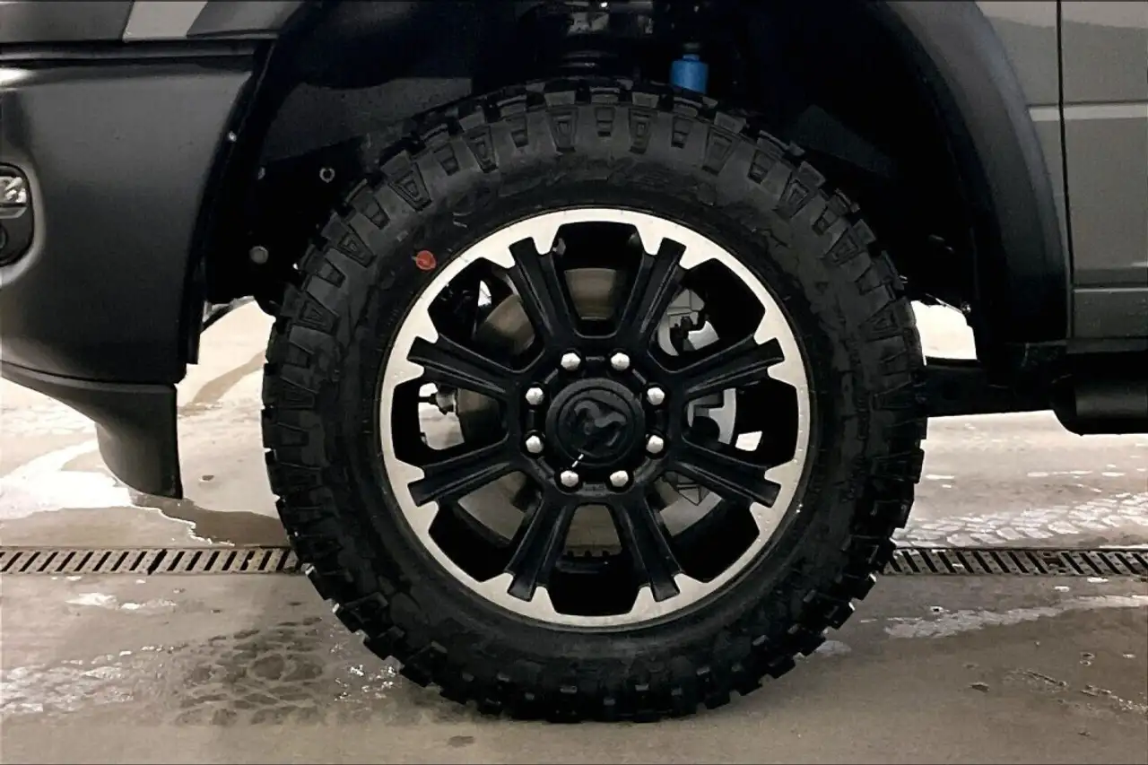RAM 2500 снимка RAM 2500