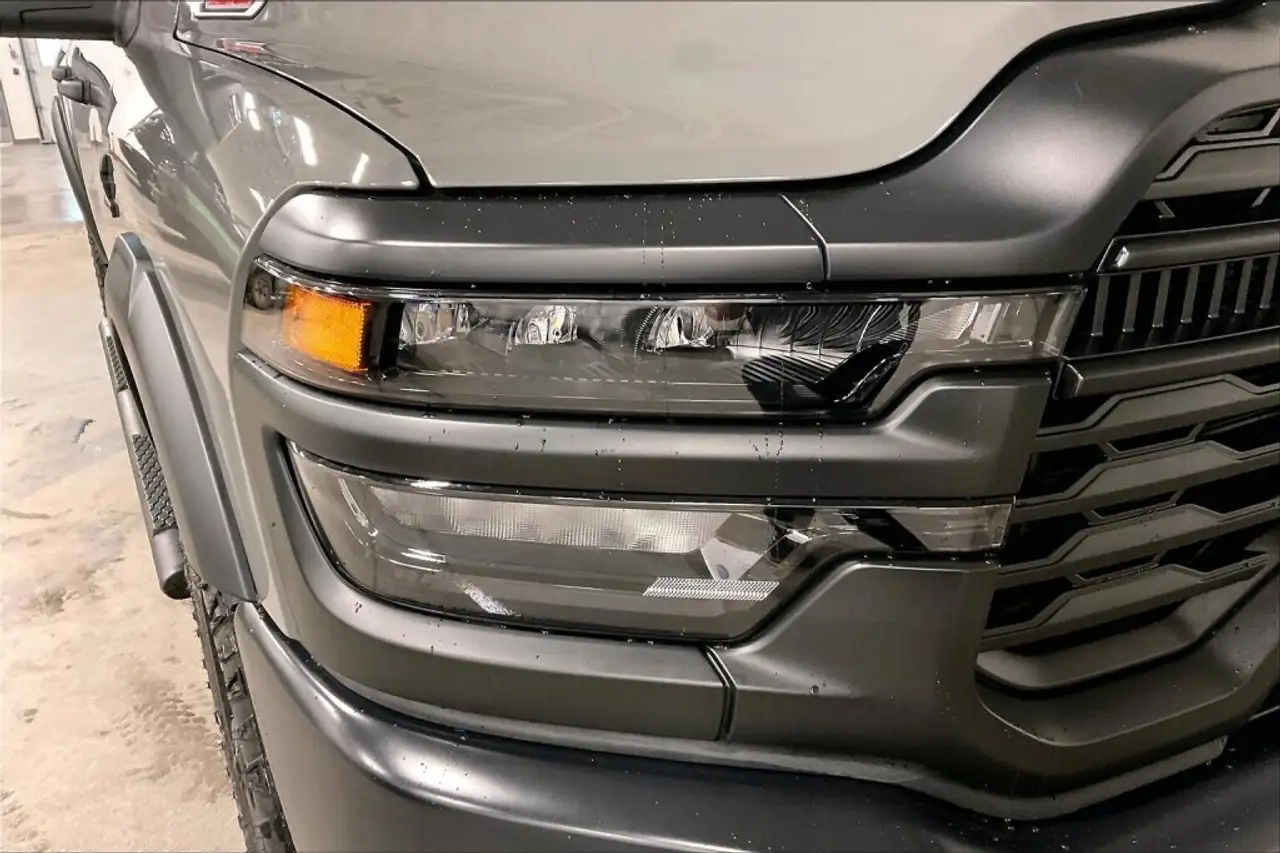 RAM 2500 снимка RAM 2500