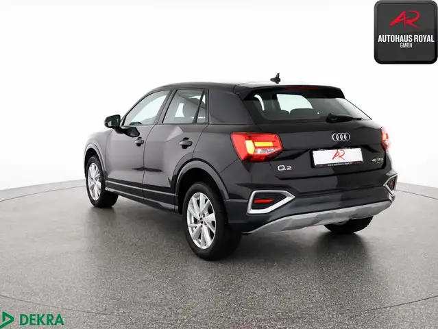 Audi Q2 view 3