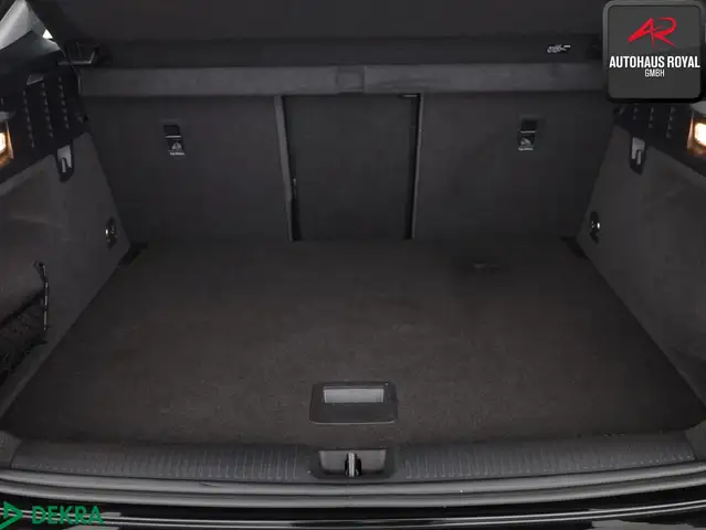 Audi Q2 view 13