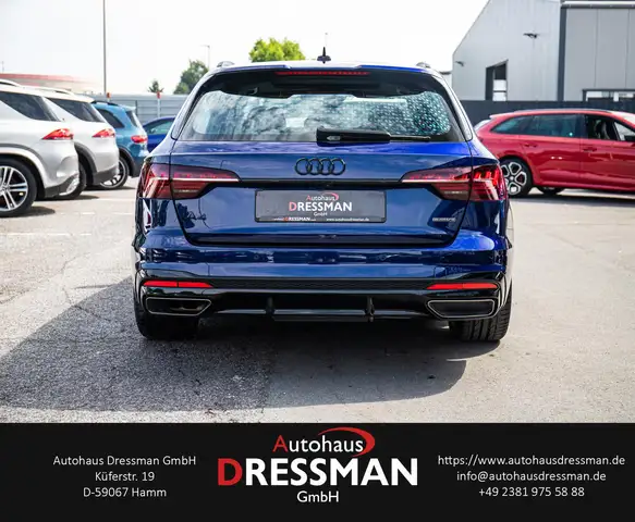 Audi A4 view 5