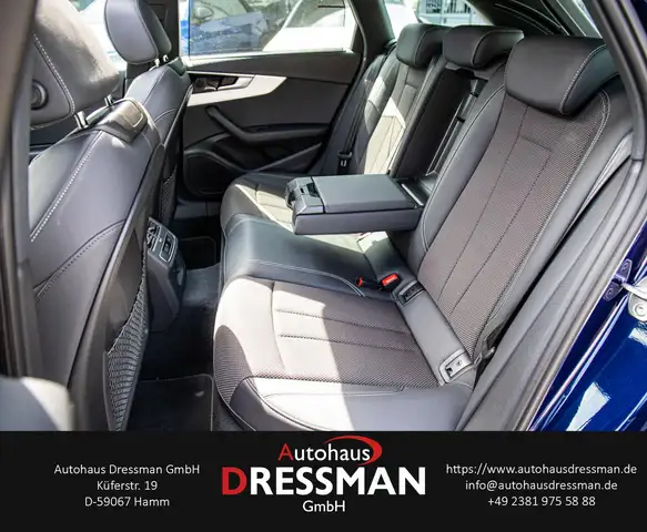 Audi A4 view 13