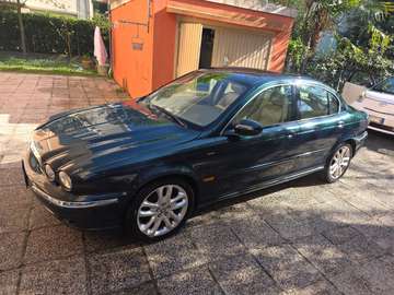 X-Type Berlina 3.0 V6 Executive