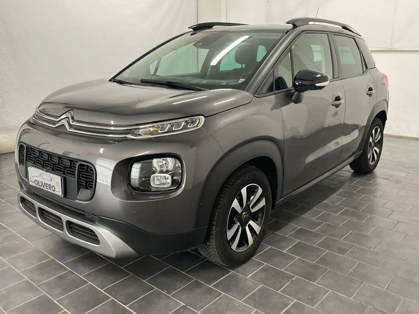 Citroen C3 Aircross 1.2 PureTech 110cv Shine-TETTO-NAVI-CAMERA Gris - 2