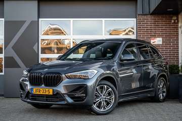 25e xDrive | Sport Line | Panorama | Stoelverwarmi