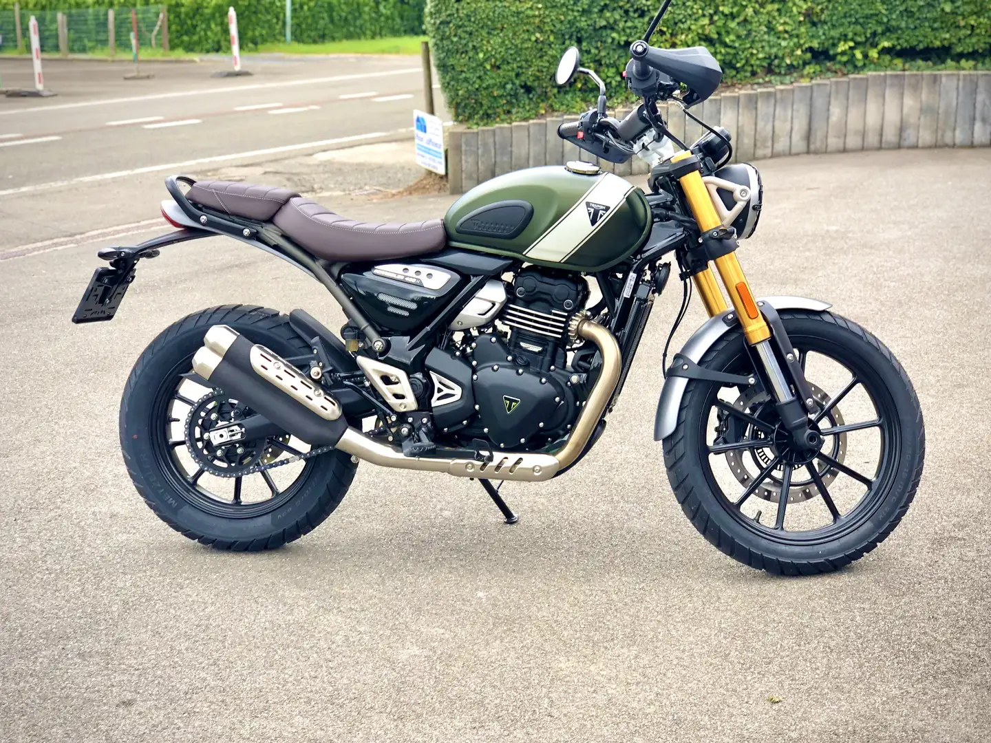 Triumph Scrambler 400 X - 1