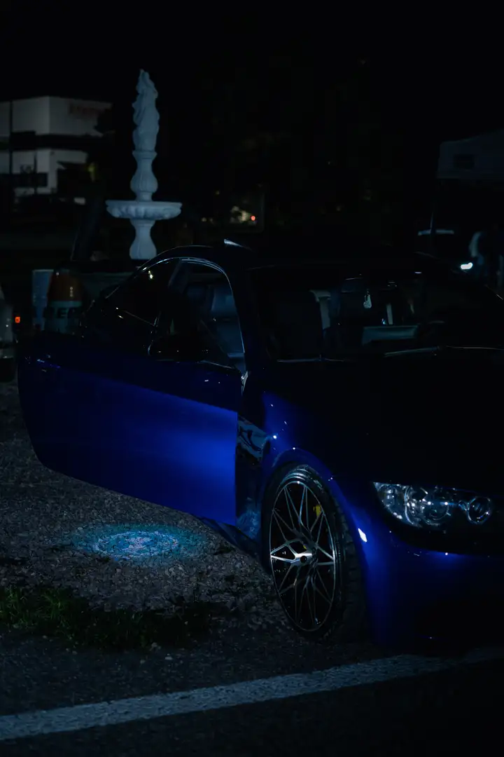 BMW 330 330d Coupe Attiva - 2