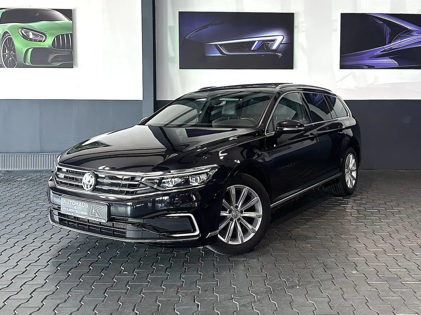 Volkswagen Passat GTE*R LINE*PANO*HUD*IQ*DCC*DYNAUD*VIRTU* Schwarz - 1