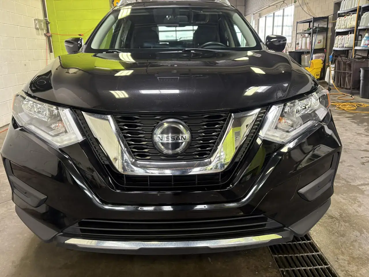 Nissan Rogue снимка Nissan Rogue