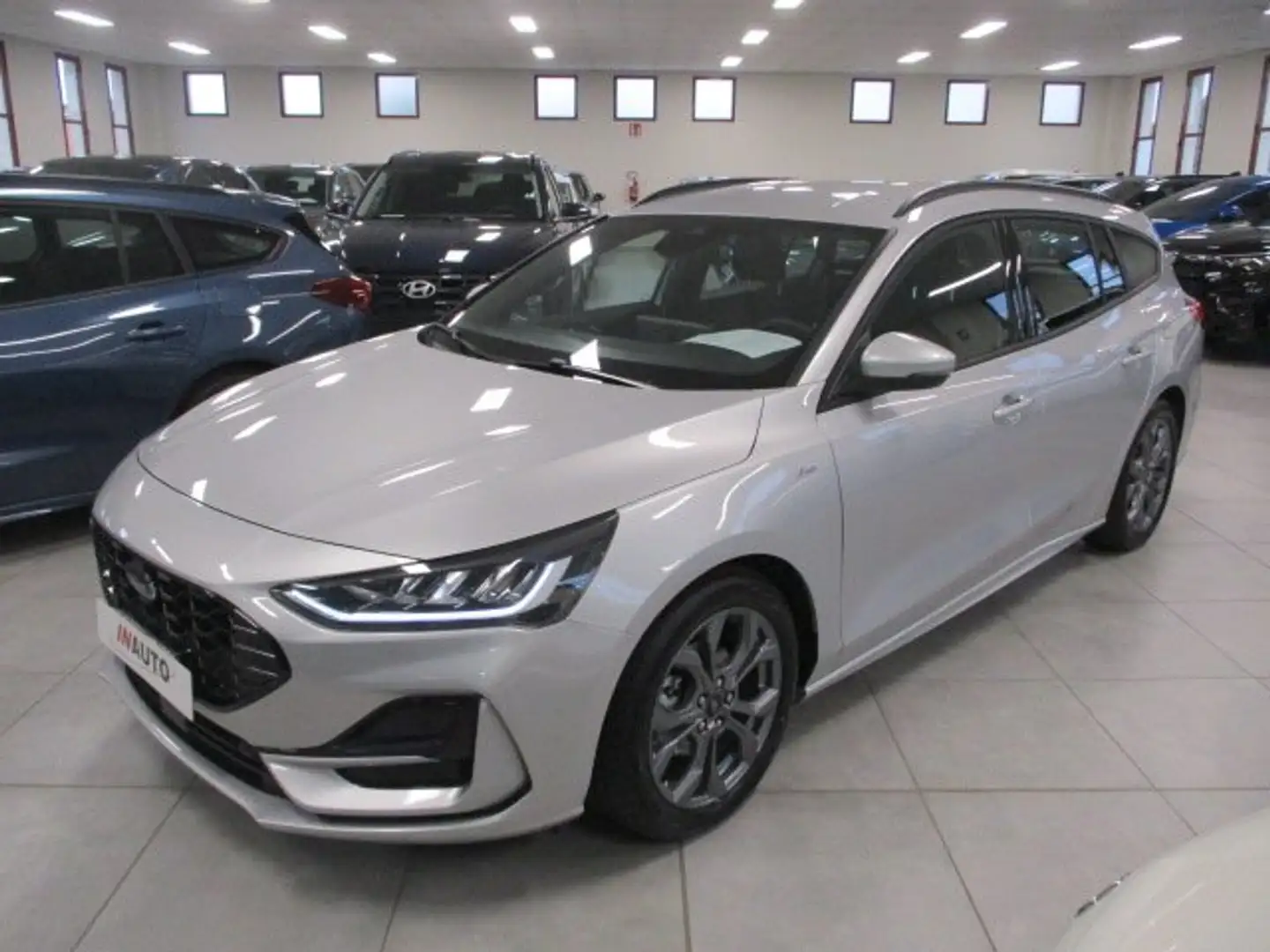 Ford Focus Focus SW 1.5 ecoblue ST-Line 115cv auto - KM0 Argento - 1