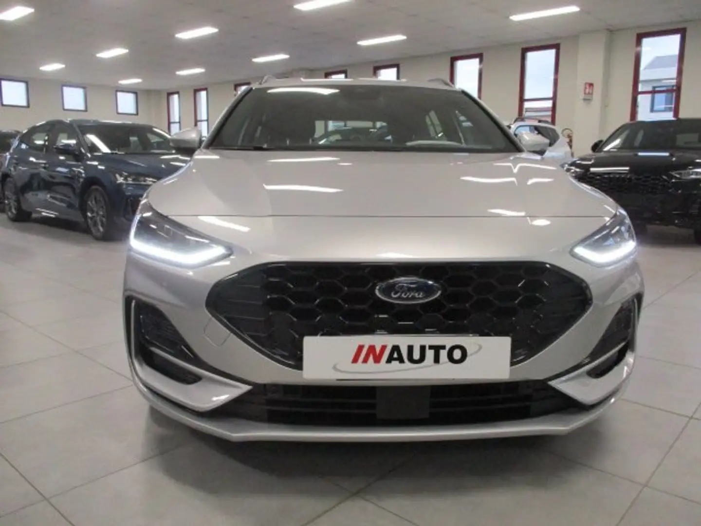 Ford Focus Focus SW 1.5 ecoblue ST-Line 115cv auto - KM0 Argento - 2