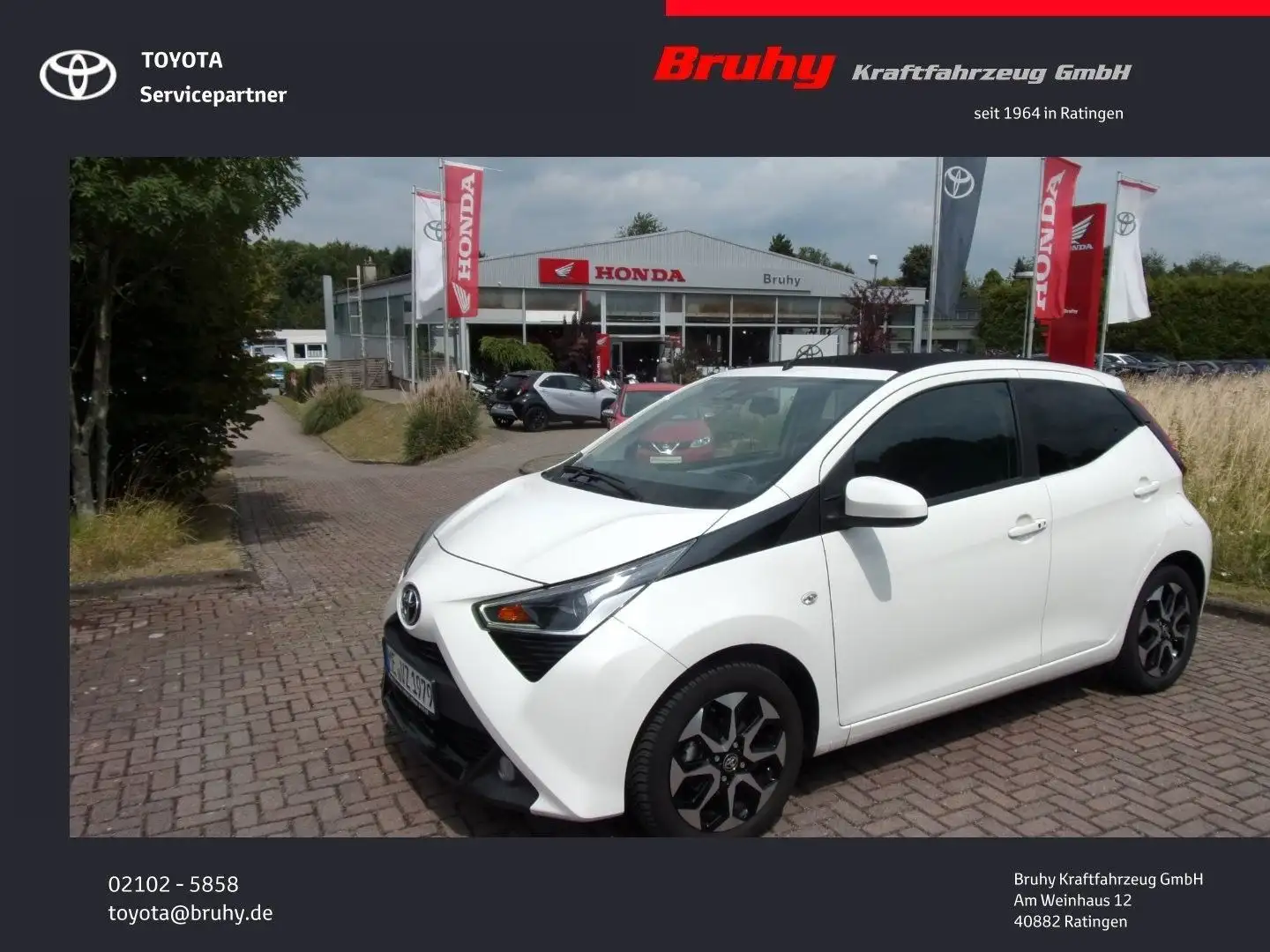 Toyota Aygo AYGO x-sky Faltdach Allwetter Safety Sense Blanc - 1