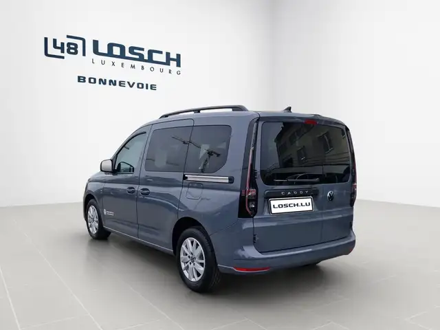 Volkswagen Caddy view 6