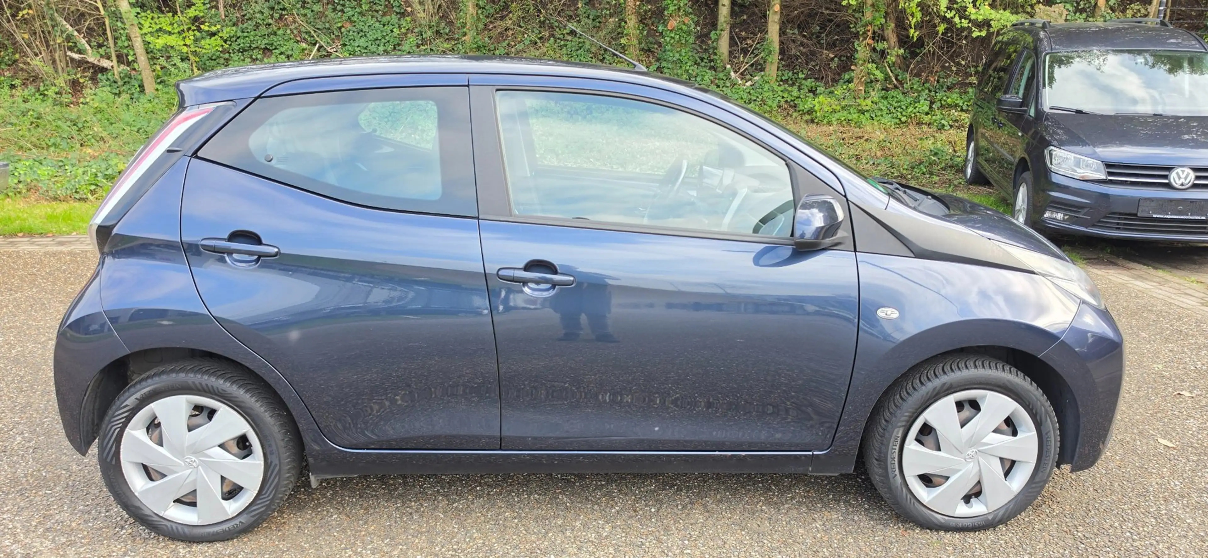 Toyota Aygo 1.0 VVT-i x-play 5Drs Airco Camera Bleutooth NAP — photo 4
