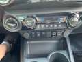 Toyota Hilux 2,8D Double Cab Invincible 4x4 Mild Hybrid Weiß - thumbnail 18