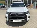 Toyota Hilux 2,8D Double Cab Invincible 4x4 Mild Hybrid Weiß - thumbnail 2