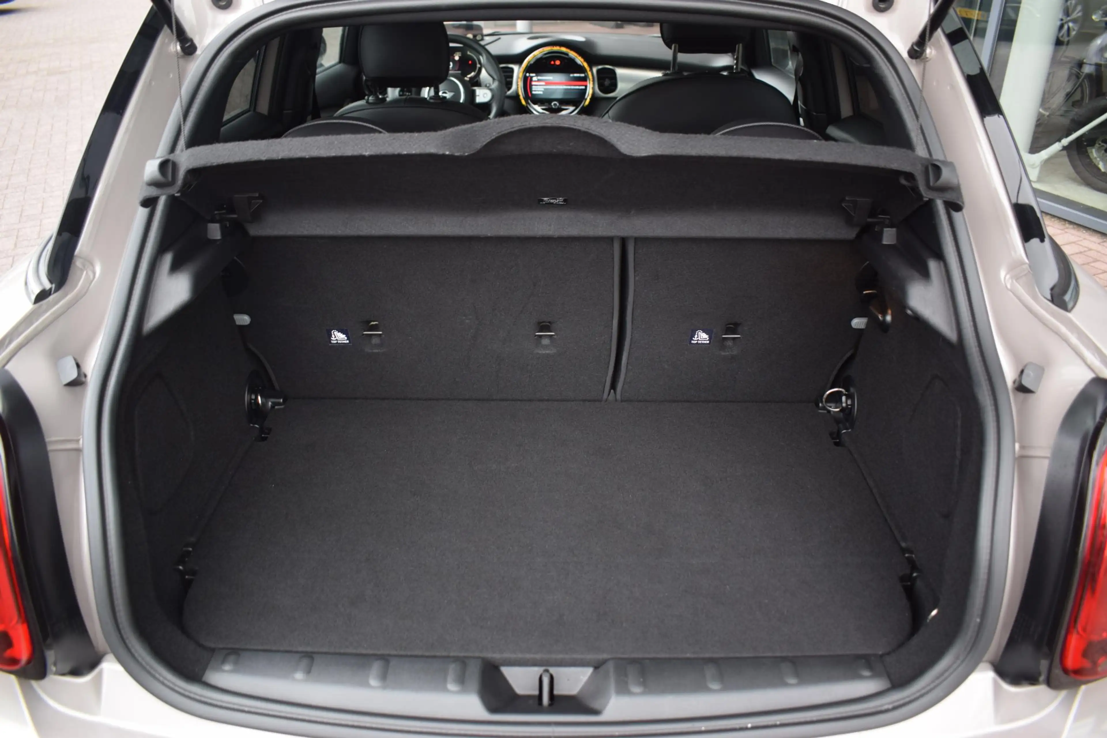 MINI Cooper S 5-Deurs 2.0 MINI Yours | Pano | Leer | H/K | HUD | — photo 7
