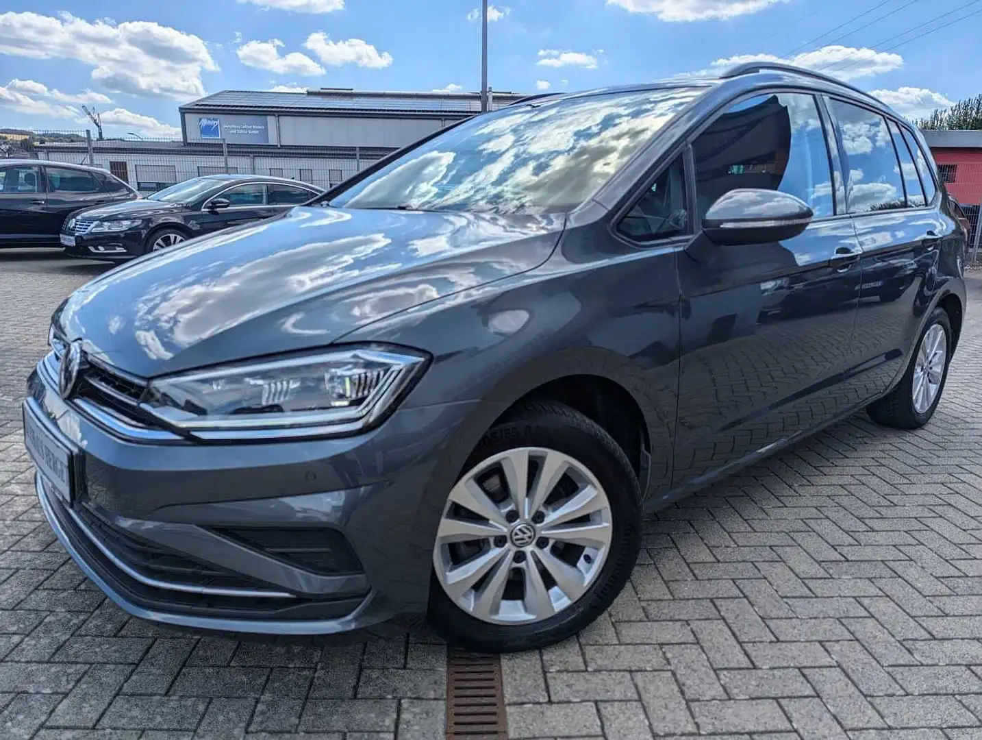 Volkswagen Golf VII Sportsvan 1.5 TSI ACT Comfortline Scheckheft/L Grigio - 1