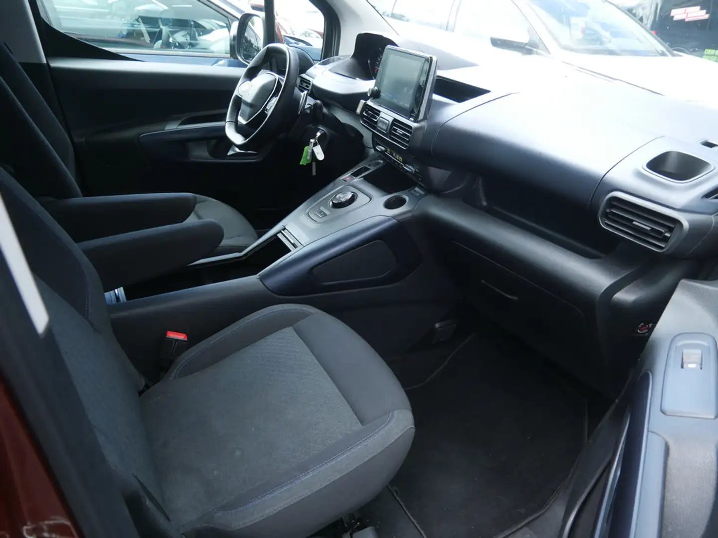 Peugeot Rifter L2 Allure BlueHDi 130 NAVI 7-SITZER Braun - 2