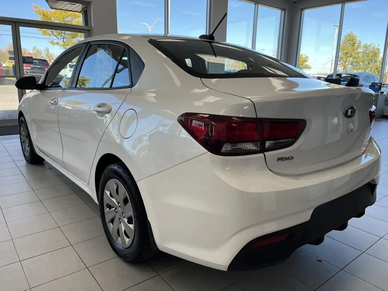 Kia Rio снимка Kia Rio