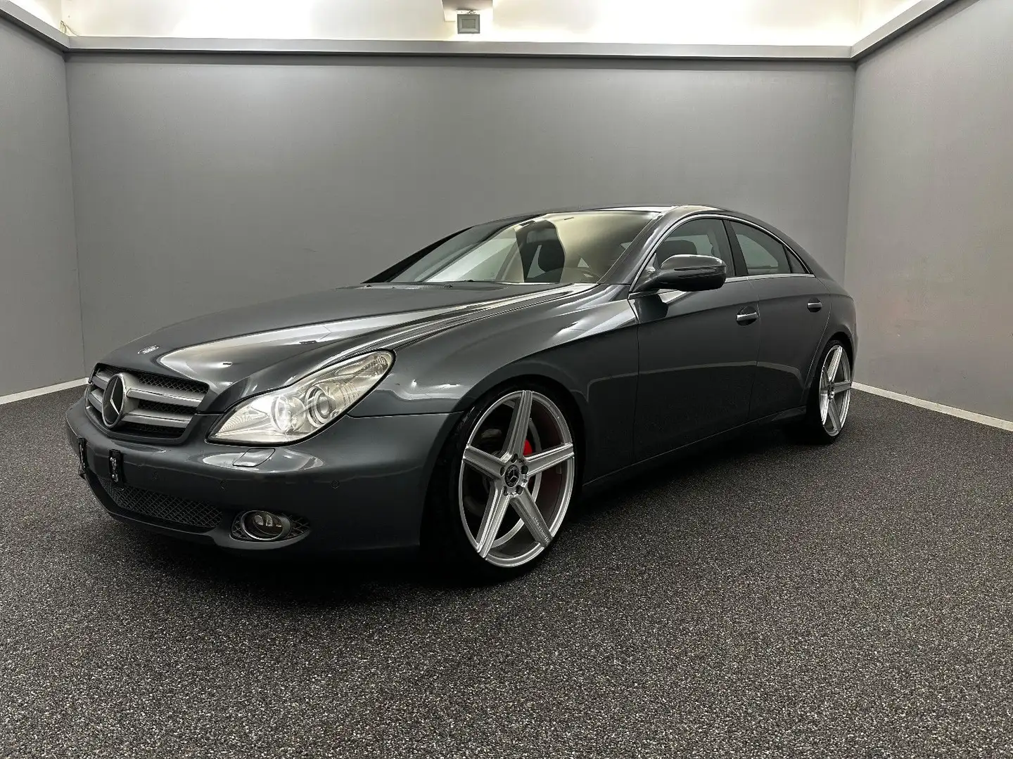 Mercedes-Benz CLS 320 CDI MEMO*SITZKLIM*SHD*HARMAN&KARDON*20Z Grijs - 1