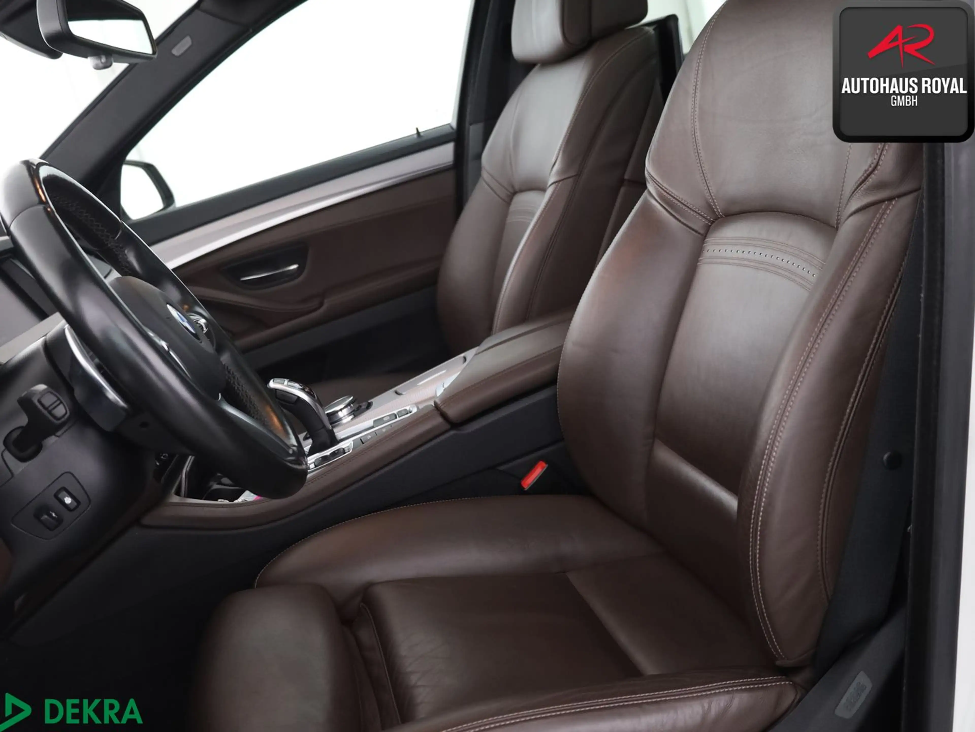BMW M550 d T xDrive FOND-TV,SOFTCLOSE,360°,MEMORY — photo 10