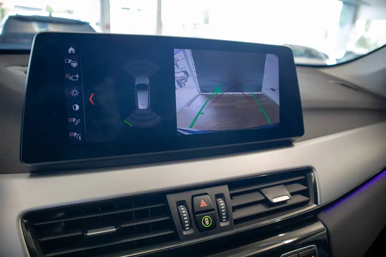 BMW X1 E xDRIVE, KEYLESS, HUD, DRIVING ASSISTANT PLUS, LEDER, HIFI, CAMERA, LED, DAB, миниатюра 19