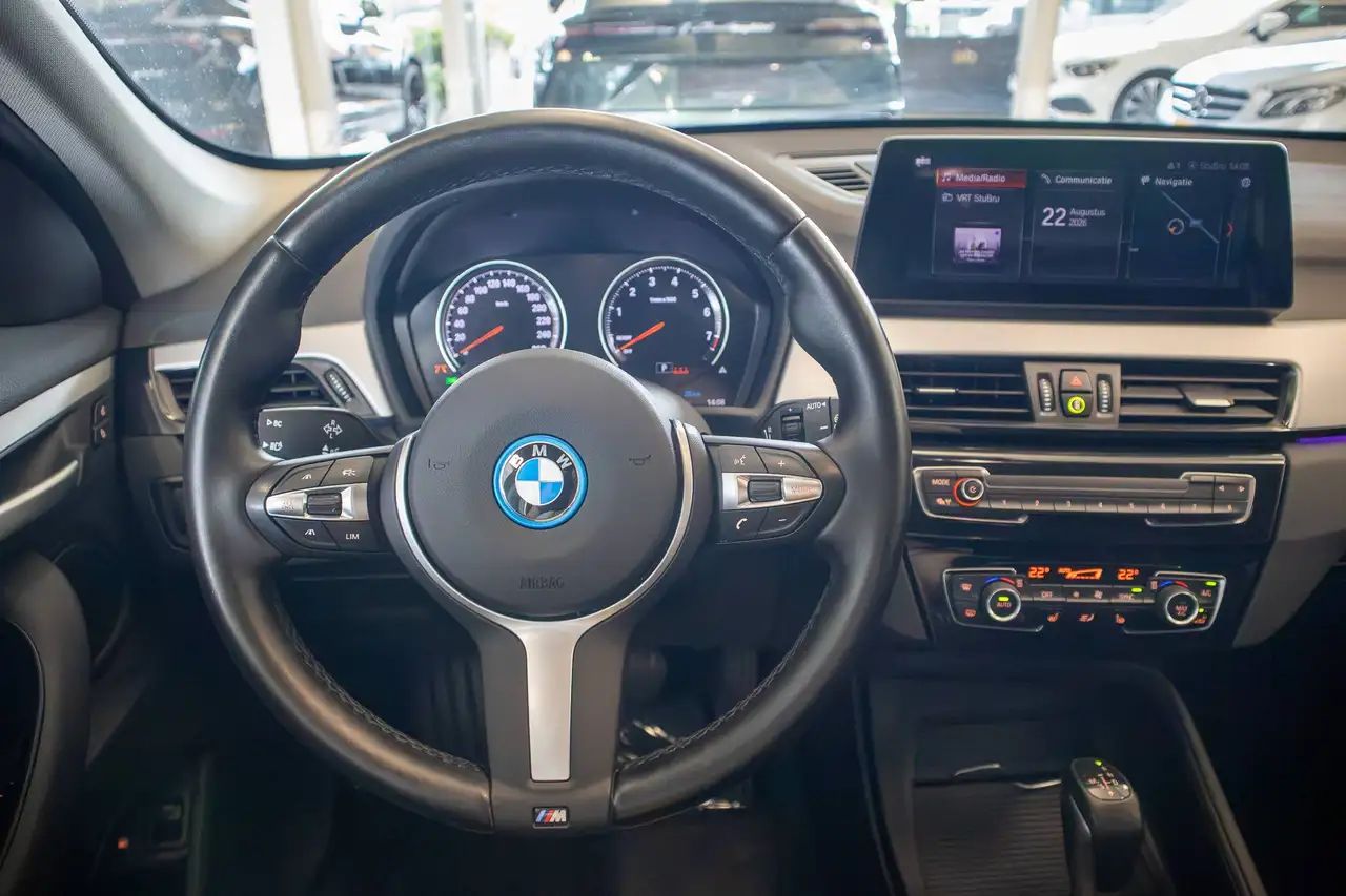 BMW X1 E xDRIVE, KEYLESS, HUD, DRIVING ASSISTANT PLUS, LEDER, HIFI, CAMERA, LED, DAB, миниатюра 10