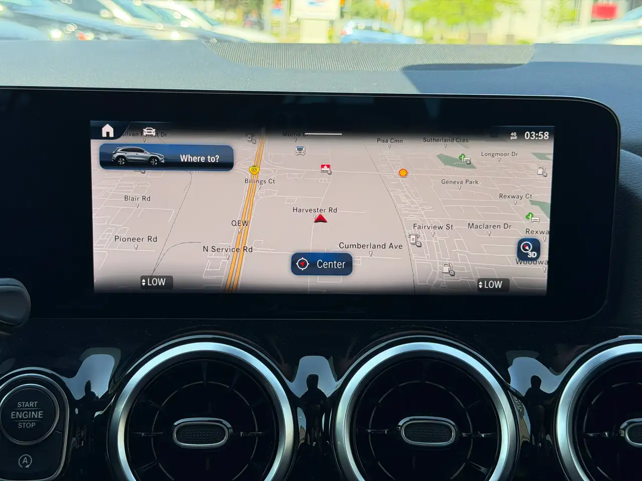 Mercedes-Benz GLA снимка Mercedes-Benz GLA