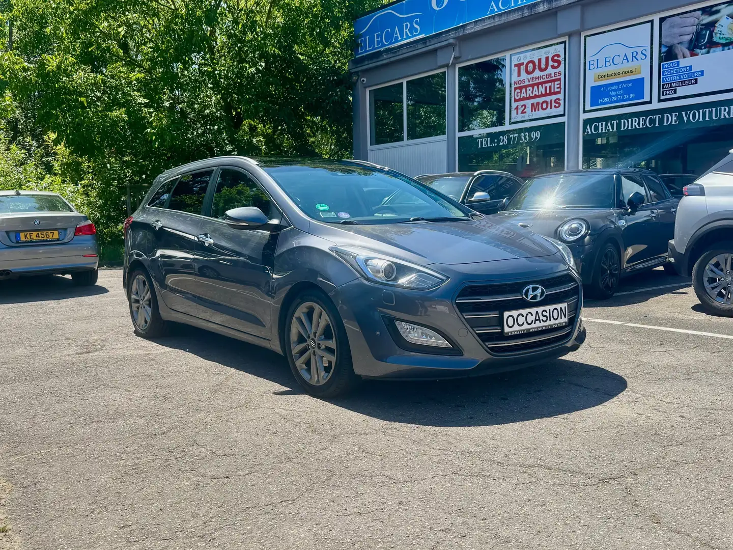 Hyundai i30 cw 1.6 GDI Aut. PANO/CAM/NAVI Gris - 1