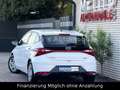 Hyundai i20 Pure*SHZ*PDC*TÜV-2027*Top Gepflegt Weiß - thumbnail 9