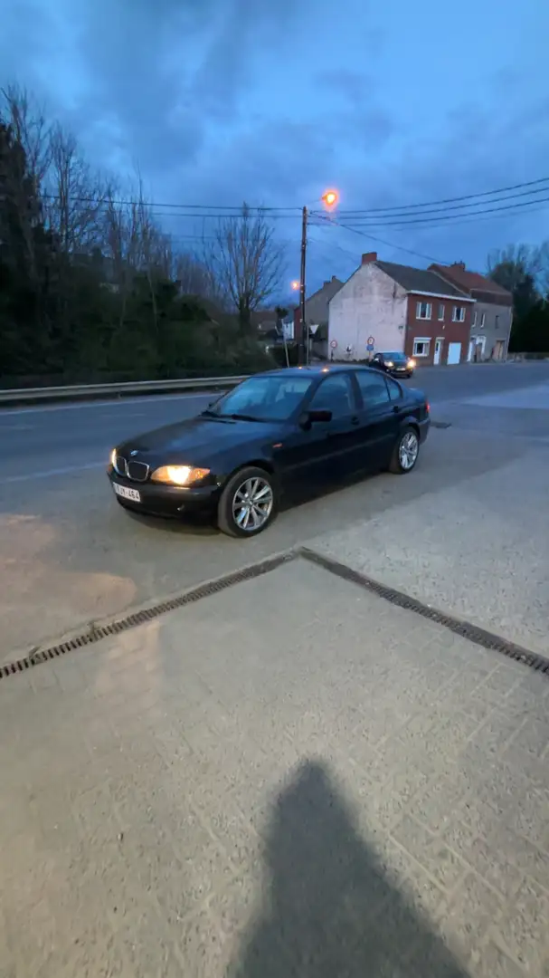 BMW 318 d - 2