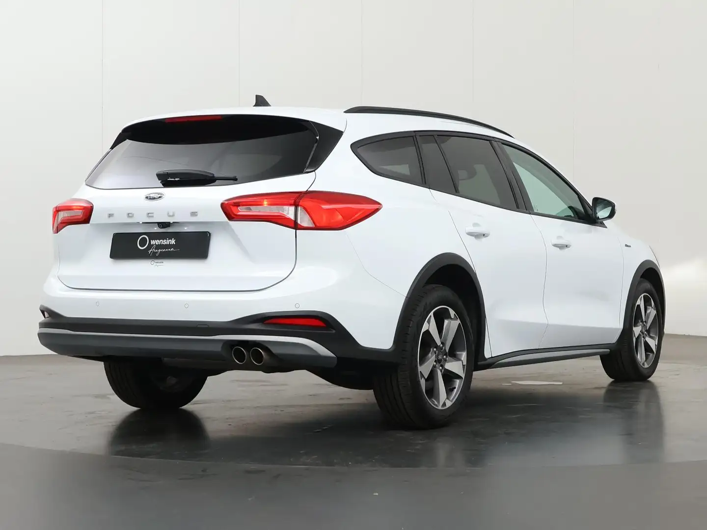 Ford Focus Wagon 1.0 EcoBoost Active X Business | Navigatie | Blanc - 2