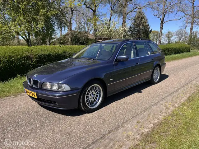 BMW 530 5-serie Touring 530i Edition 2002 Facelift Schuifd