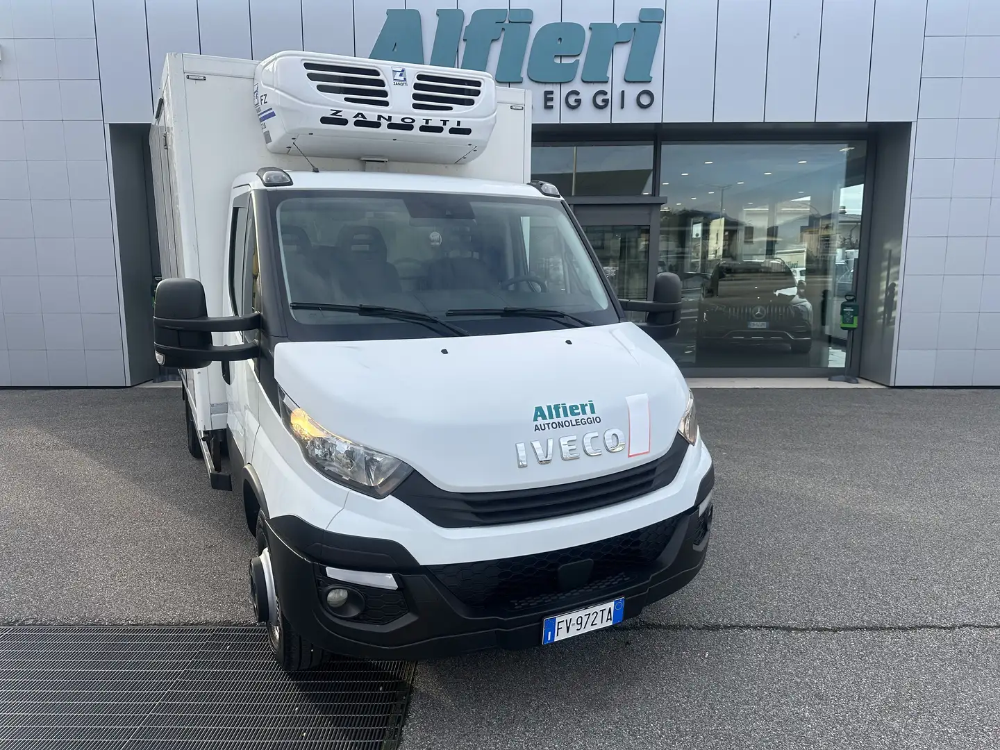 Iveco Daily 60C15FrigoFNAX-20°CATP12 274000x2105x1900kg2560 Blanc - 1