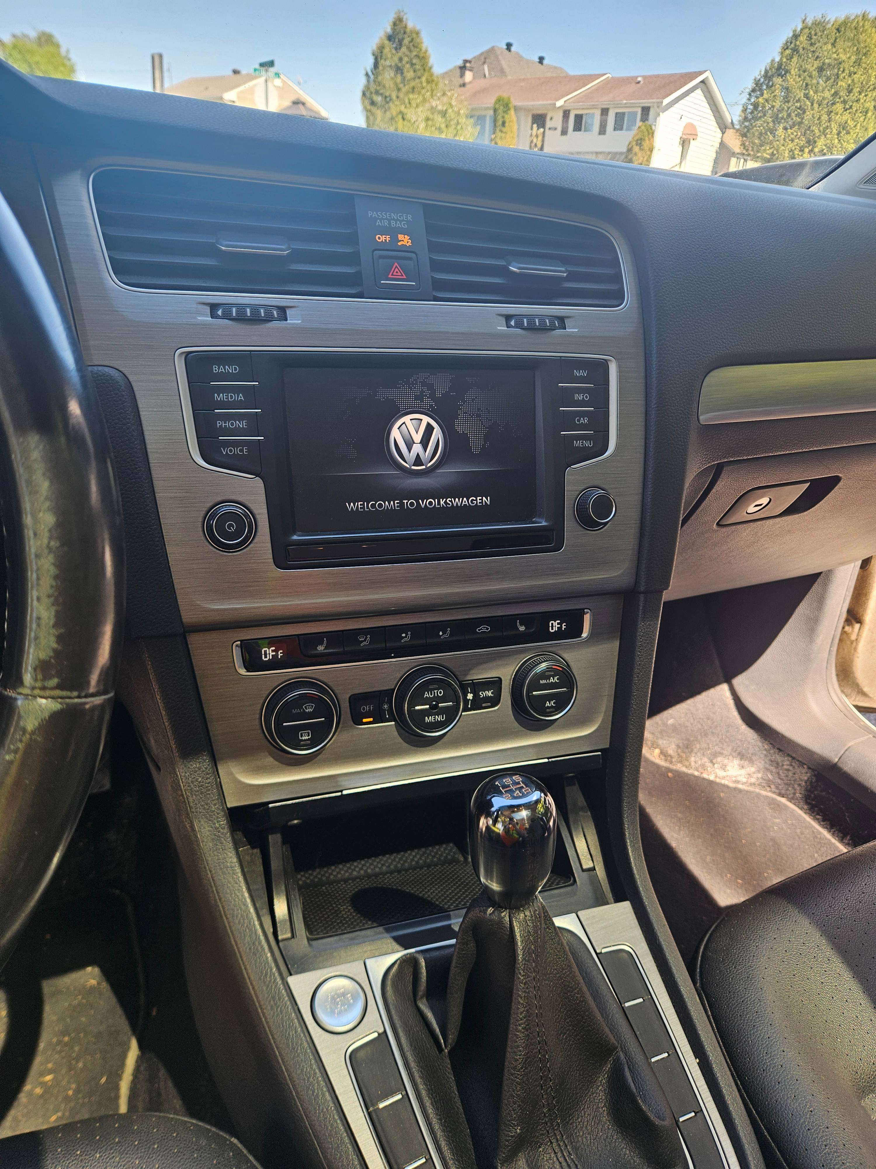 2016 Volkswagen Golf Comfortline thumb 30