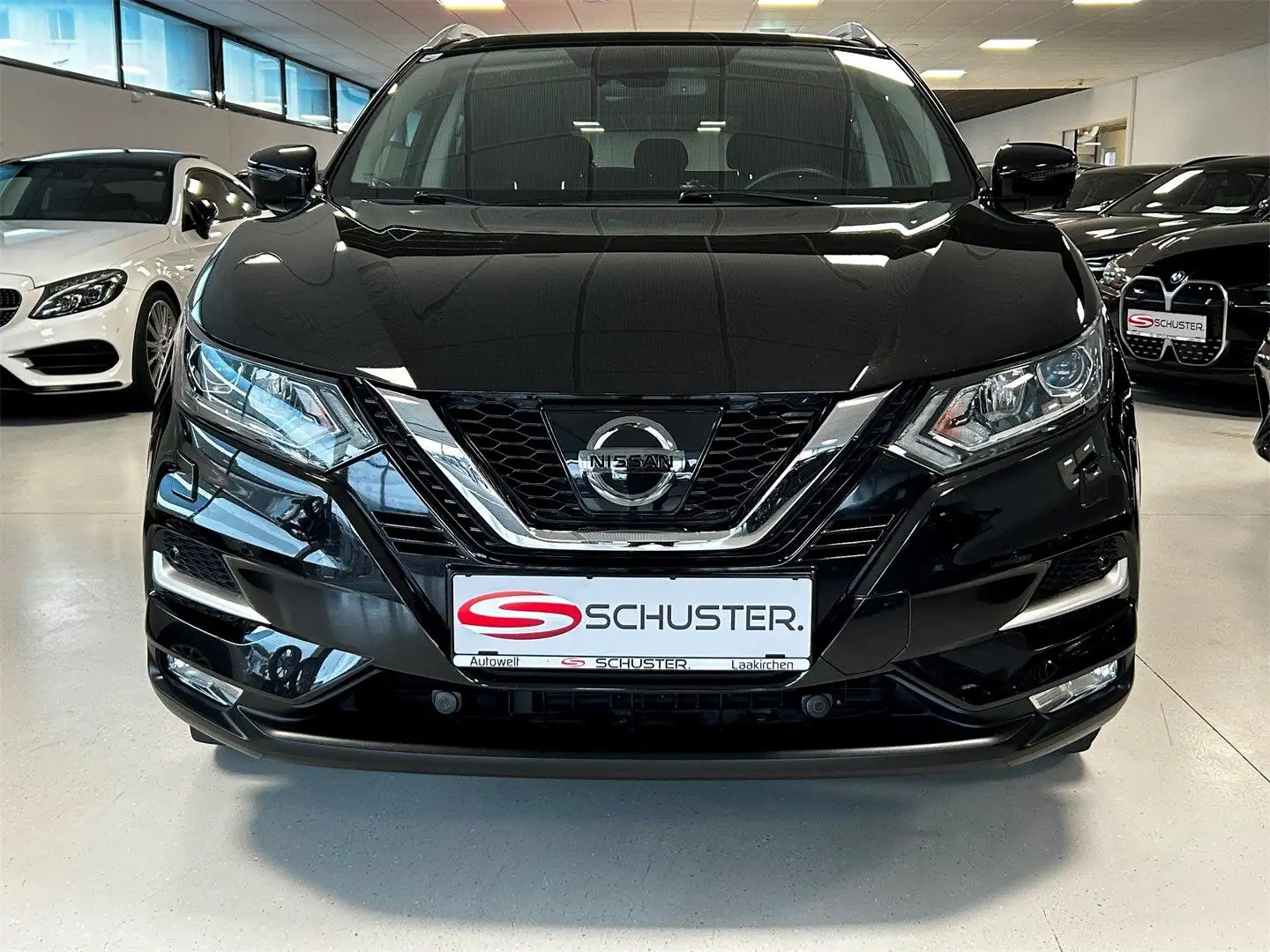 Nissan Qashqai QASHQAI 1.6d N-Connecta *ALLRAD* Schwarz - 2