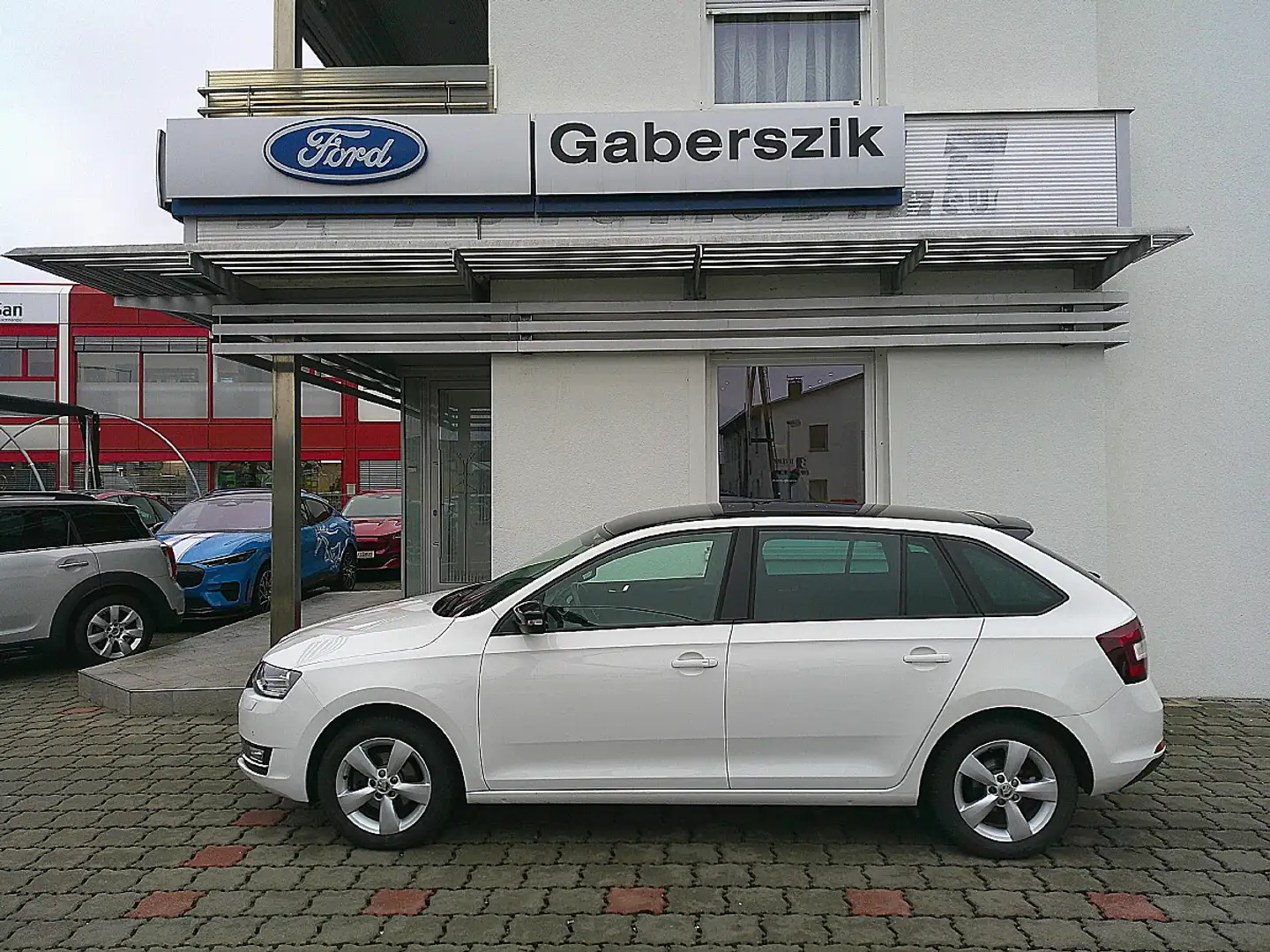 Skoda Rapid/Spaceback Rapid Spaceback 1,0 TSI Sport Weiß - 2