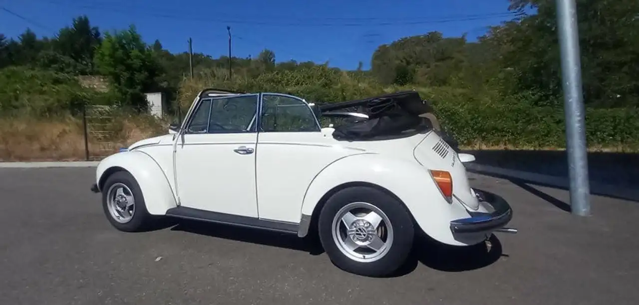 Volkswagen Coccinelle Finition LS: Moteur 1600 d’origine et freins a disques avant, foto 5