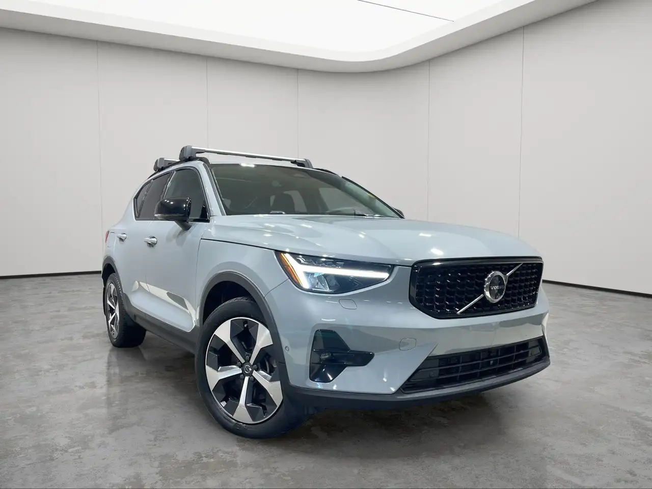 2024 Volvo XC40