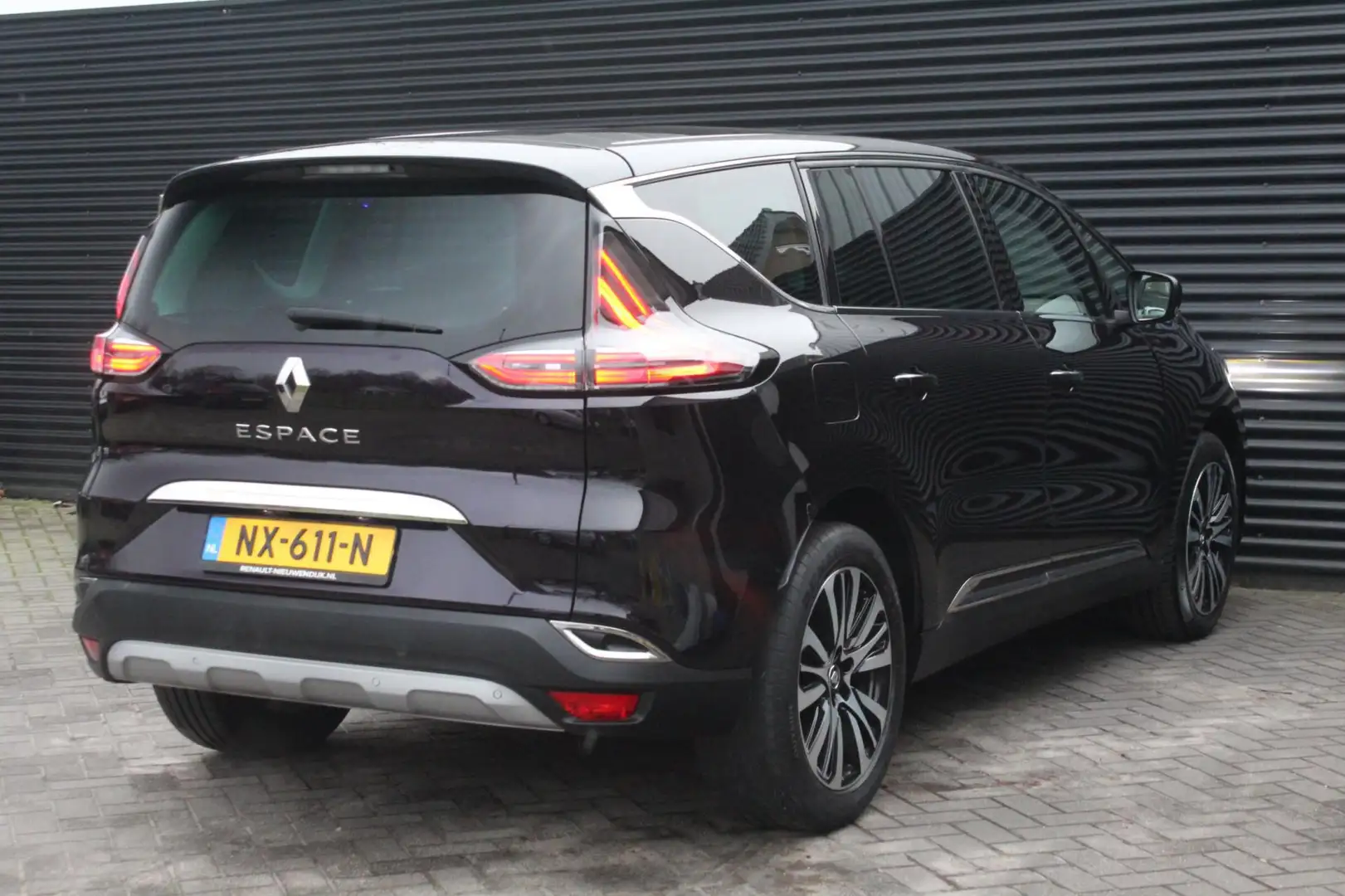 Renault Espace 1.6 TCe Initiale Paris 7p. | 1e eigenaar | Leder | Schwarz - 2