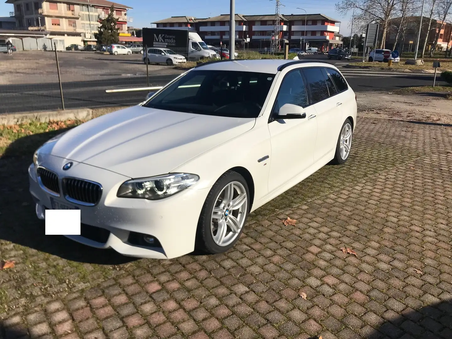 BMW 520 520d Touring Msport 190cv aut. GANCIO TRAINO "19" Blanc - 1