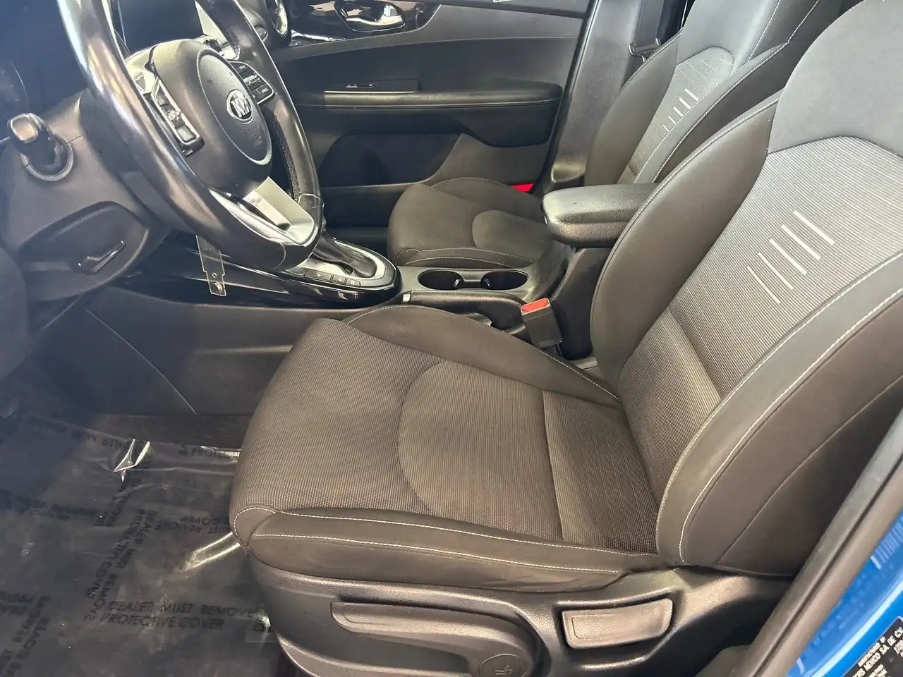 Kia Forte снимка Kia Forte