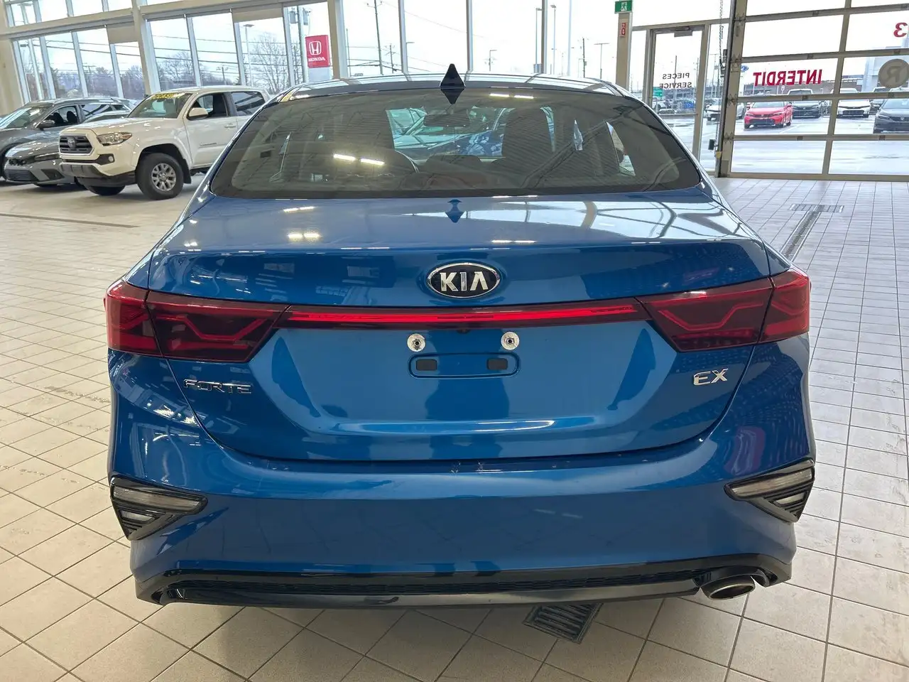 Kia Forte снимка Kia Forte