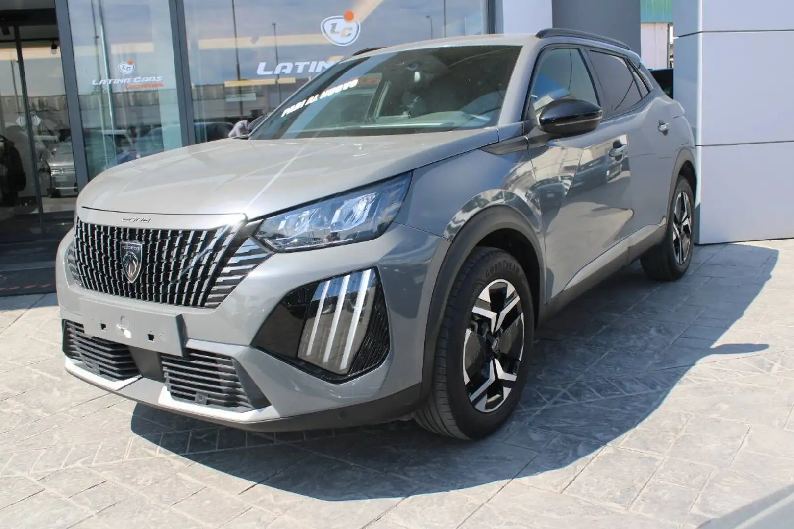Peugeot 2008 1.2 Allure s&s 130cv Automatica con CarPlay Grigio - 1