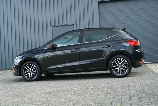 Seat Ibiza view 4