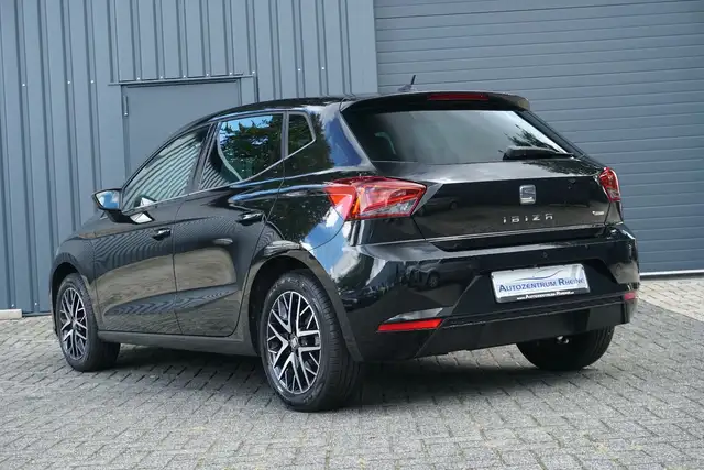 Seat Ibiza view 5