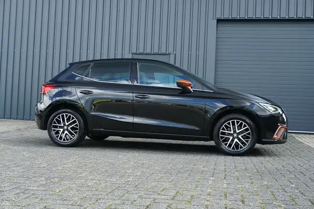 Seat Ibiza view 8